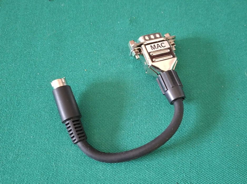 Conversores / Adaptadores e pequenas peças para Computadores