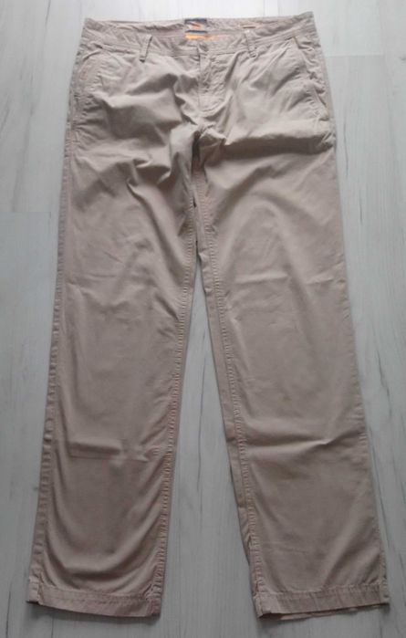 Męskie spodnie jeansowe HUGO BOSS rozmiar L W34 L32 wysyłka gratis