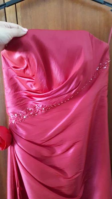Vestido de cerimónia comprido rosa fúcsia