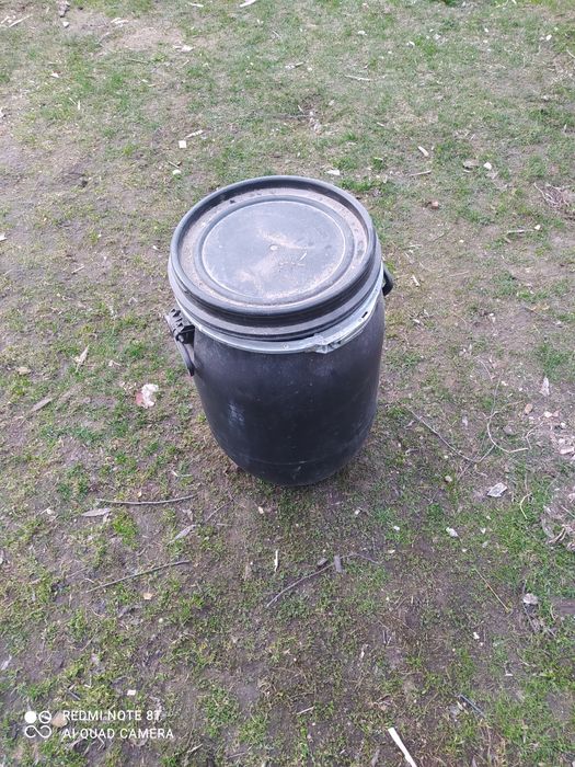 Бочки не харчові бу в них зберігалось зерно 60 літрів