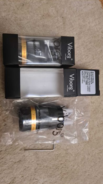 Wtyki zasilające  Viborg R, schuko, iec, rodowane