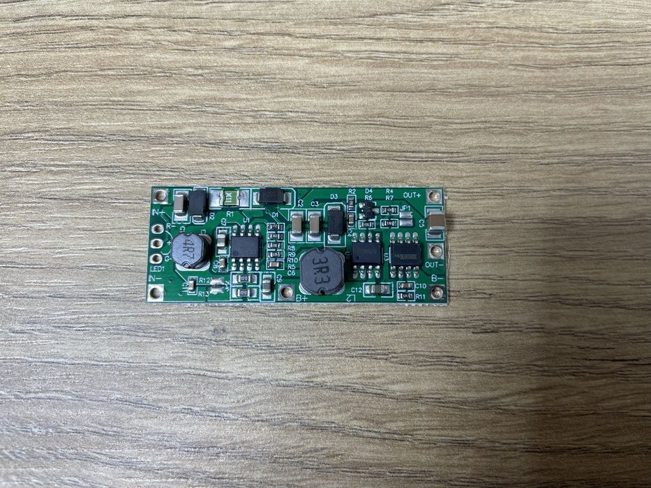 Плата UPS для роутера 12в. 9в. wi-fi PoE IP Камера