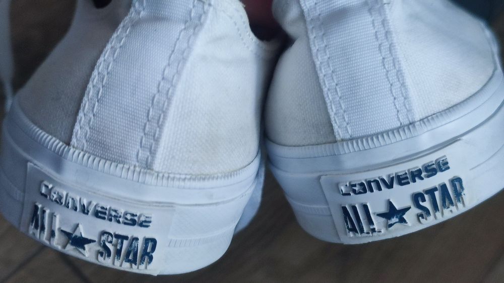 Converse Chuck Taylor Trampki Białe r.42,5