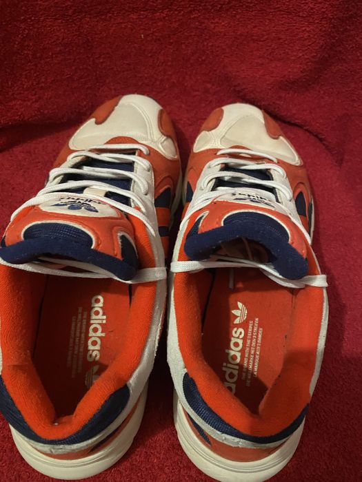 Мужские крассовки размер 44