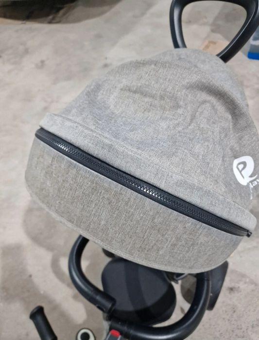 Triciclo QPlay, bom estado