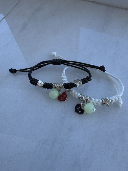 Парні браслети для закоханих, Подарунок на день святого Валентина