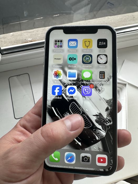 Легендарний Iphone XR дуже гарний стан!