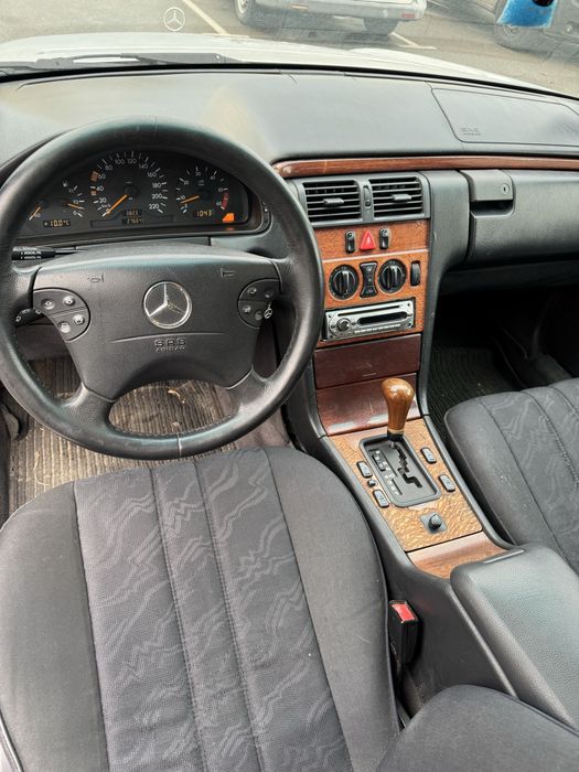 W210,  2.2 CDI автомат