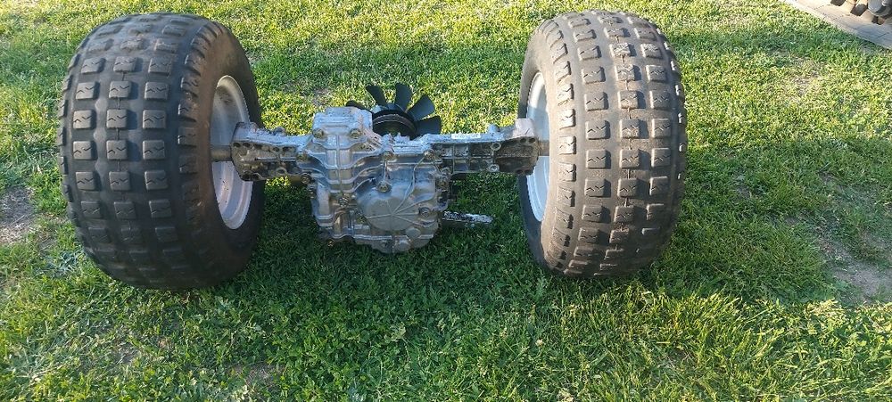 trakrorek kosiarka skrzy ia biegów tuff torq w bdb stanie
