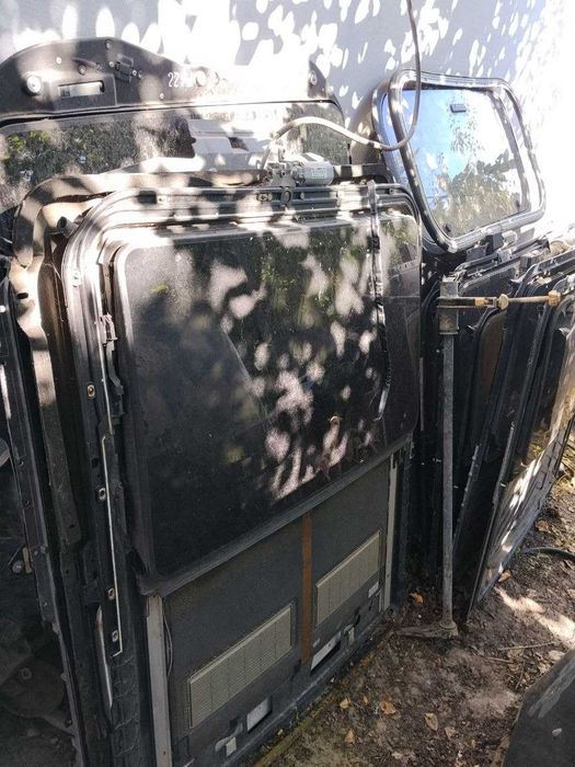 Люк на різні моделі авто оригінал Б/У скляний металевий люк у зборі