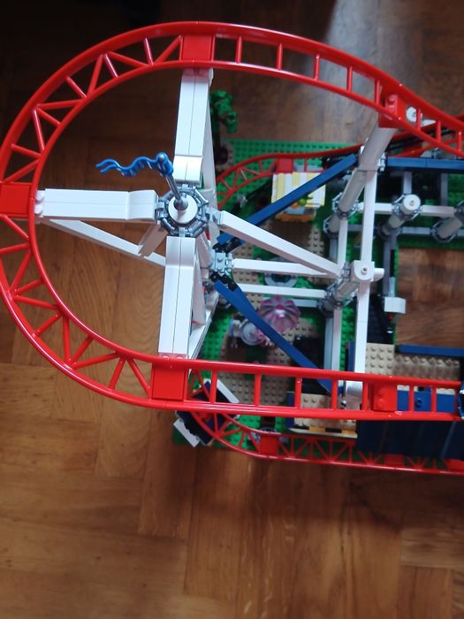 Лего 10262 road coaster американські гірки