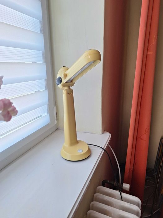 Lampa na  biurko