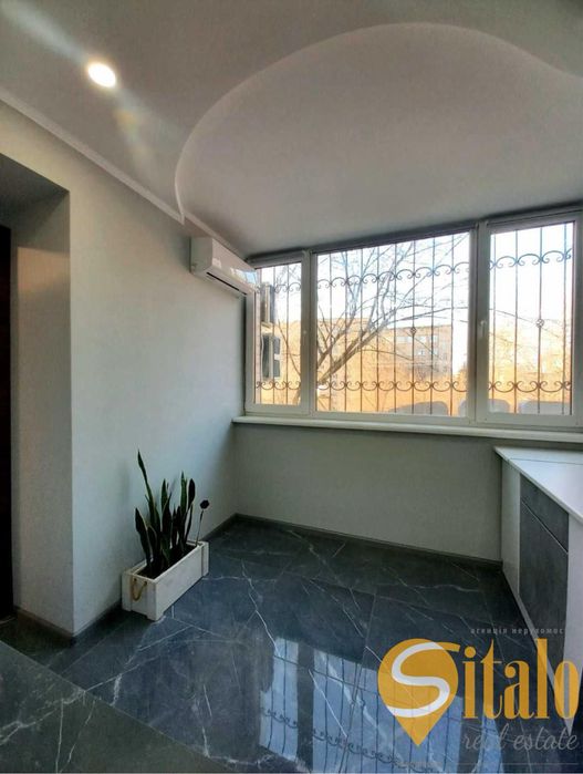 Продаж однокімнатної квартири вул. Запорізька (019)