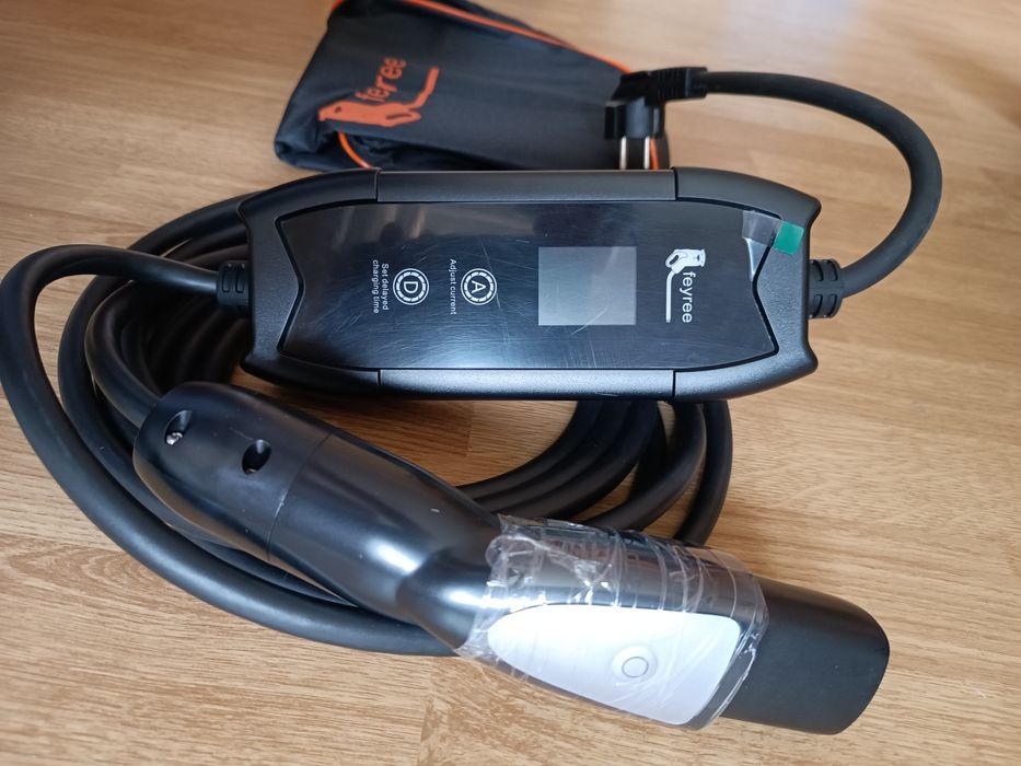 Зарядний пристрій tesla тесла nacs type1  16А 32А  7квт 3.5кВт feyree