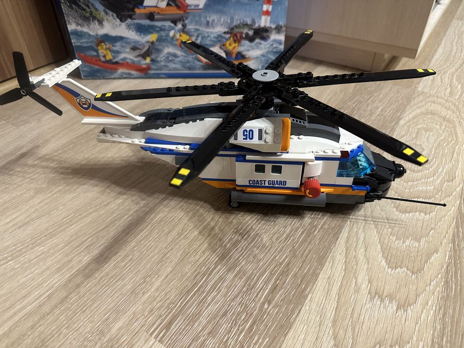 Lego City 60166 Берегова охорона: гвинтокрил рятівників