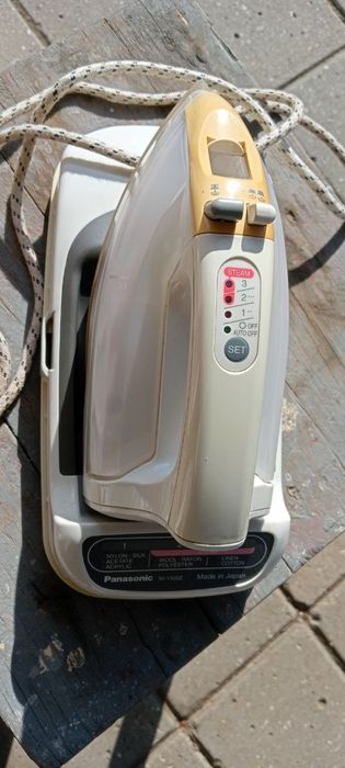 Утюг парогенератор Panasonic