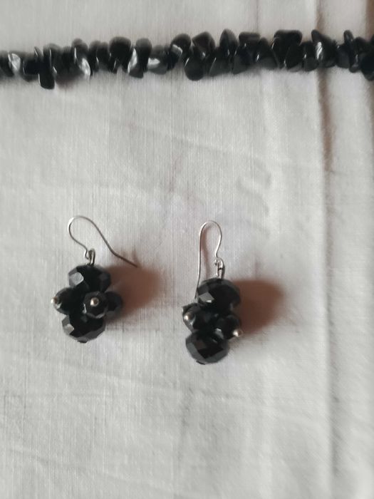 Буси і сережки з агату