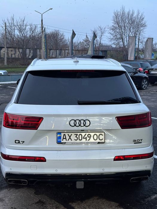 Audi Q7 Premium Plus