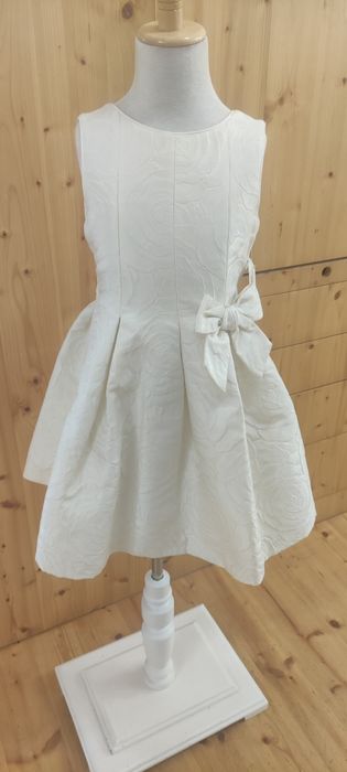 Vestido de cerimónia de criança