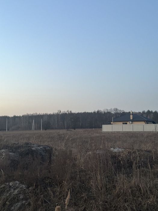 Продаж під забудову, с. Горенка. Біля озера та річок - More
