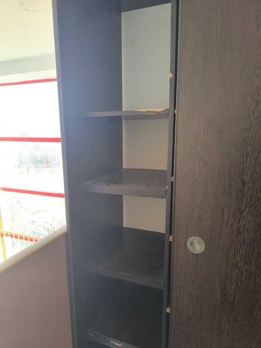 Szafa z drzwiami przesuwnymi