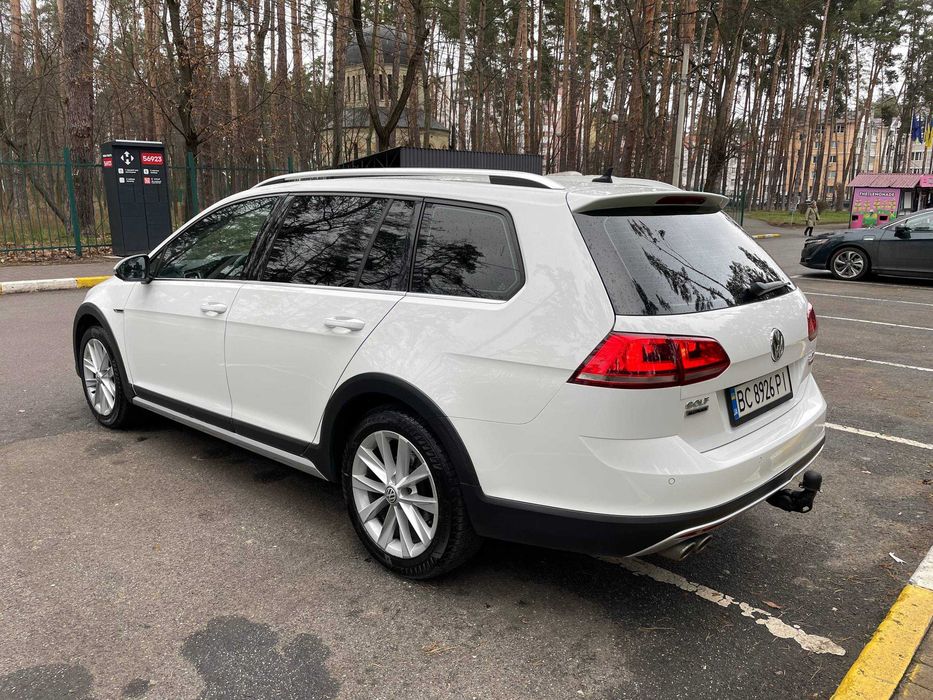 Volkswagen Golf Alltrack 2016 [ 2.0 TDI ] [ DSG ] [ 4Motion ]