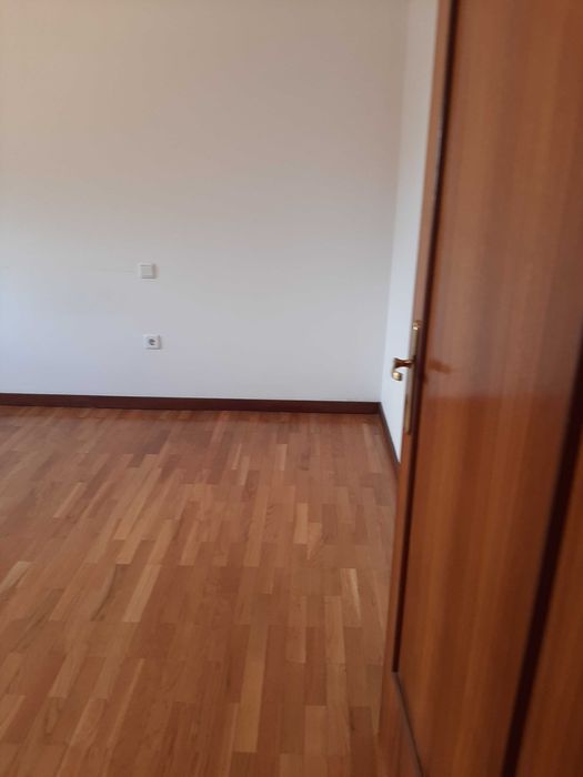 [Arrenda-se] Apartamento T2 na cidade de Paredes