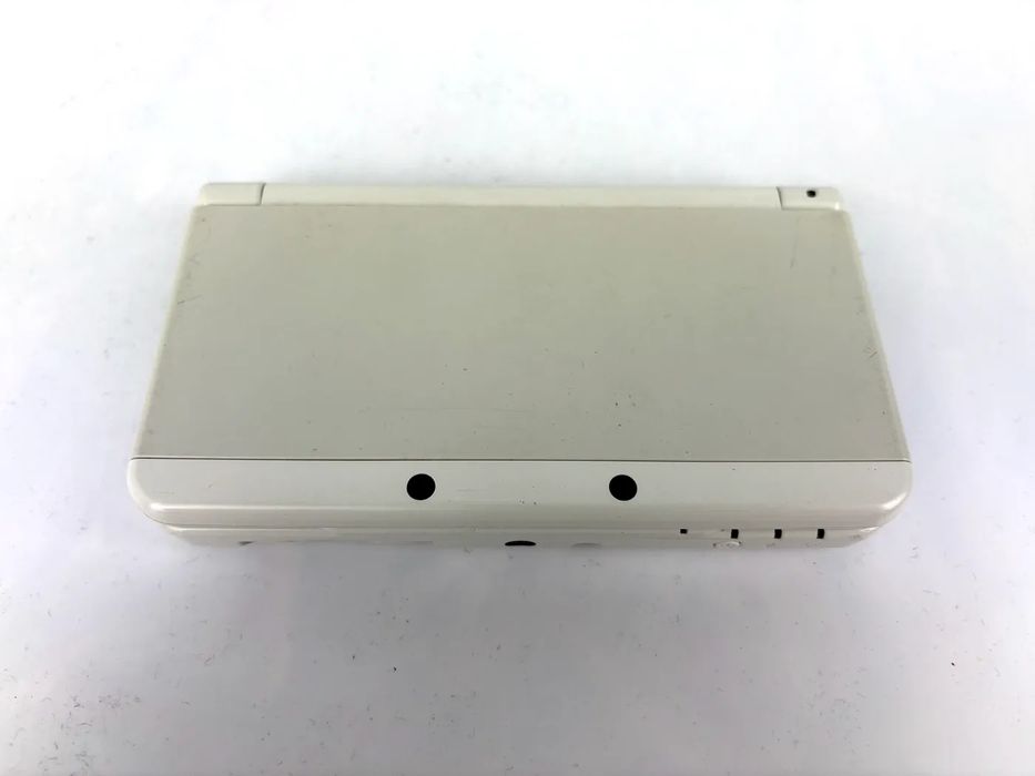 Konsola Nintendo New 3DS Biała + Ładowarka Zestaw