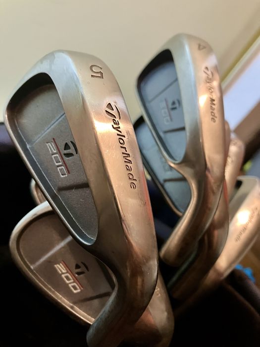 Set de Ferros Golfe TaylorMade 200 Series (Ferros 4 ao 9 + Pitching & Sand Wedge)