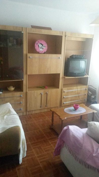Alugo quarto individual a rapaz a 5 minutos da universidade de aveiro