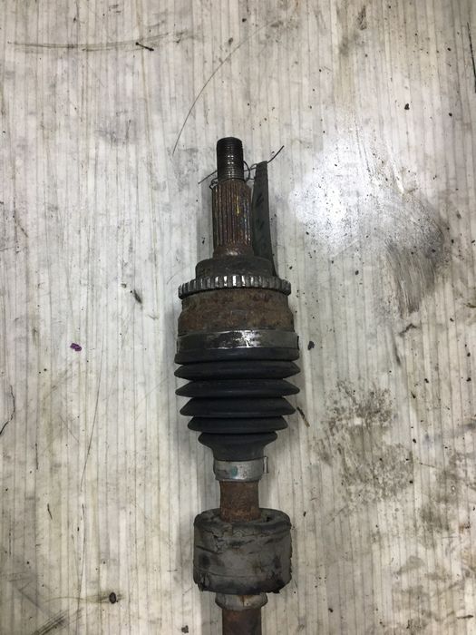 Полуось привод Suzuki Swift MK6 1.3 4X4 4WD ПРАВА ПЕРЕДНЯ.