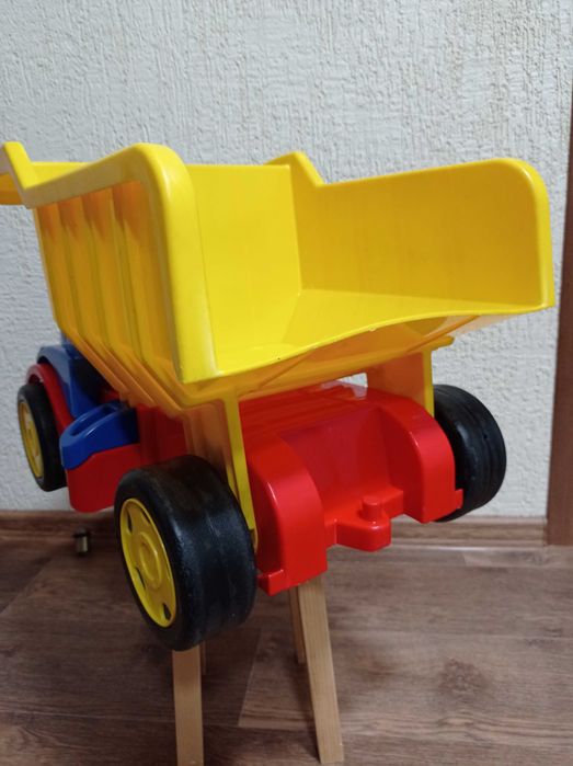 Машинка, грузовик Wader Gigant