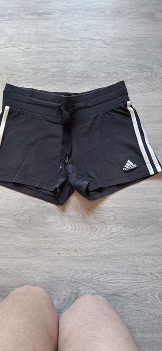 Spodenki Adidas r. XS