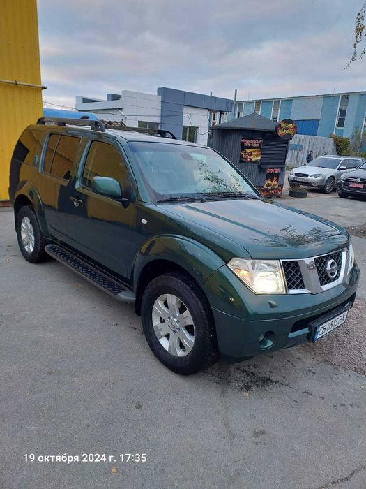 Nissan Pathfinder ДП 2,5 мех. 2005 (заміна двигуна пробіг 200 тис.)