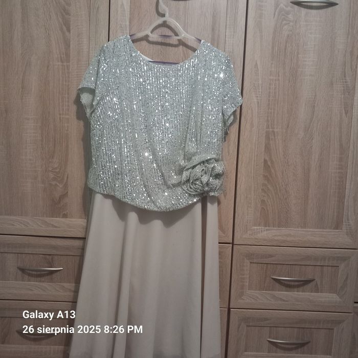 Sukienka  na wesele uroczystości