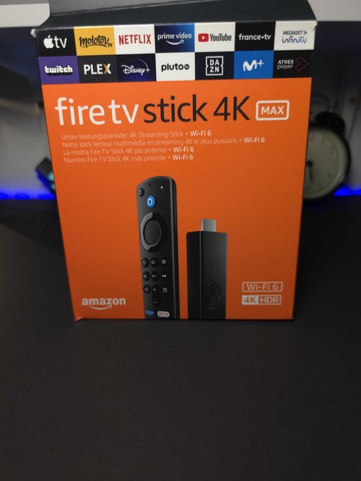 Amazon Fire TV Stick 4K Max com caixa e comando Alexa