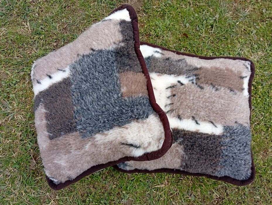 подушка з  вовни