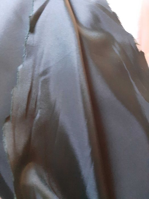 Tecidos (tafeta, tule, entretela, linho)