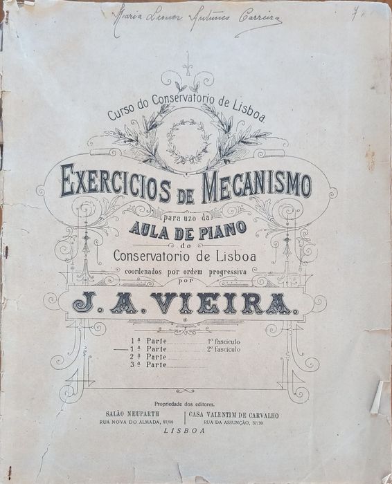 Livro Antigo de Exercícios de Piano - Conservatório de Lisboa (J. A. V
