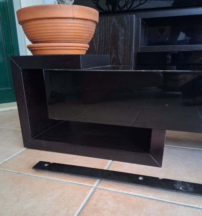 Móvel de entrada espelho e sapateira