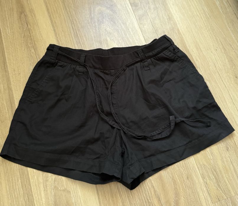 Шорти чорні жіночі