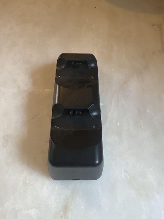 Carregador duplo para comandos da ps4