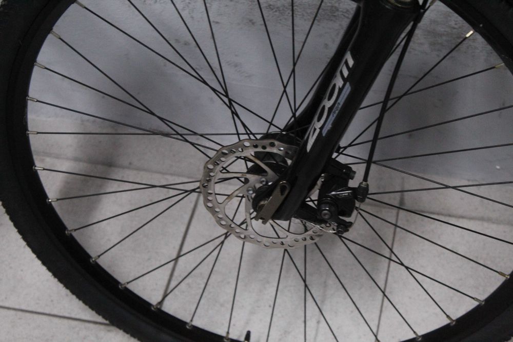 Rower crossowy DBS LOGIC K400, Rama 19", Koła 28", Ham tarcz, Acera