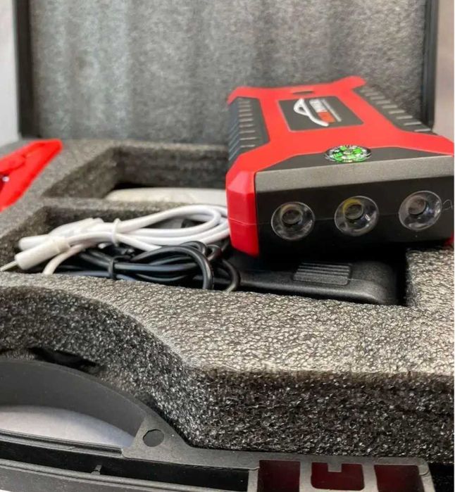 Бустер пусковий для авто пусковое устройство 300/600A 99800 mAh Акция