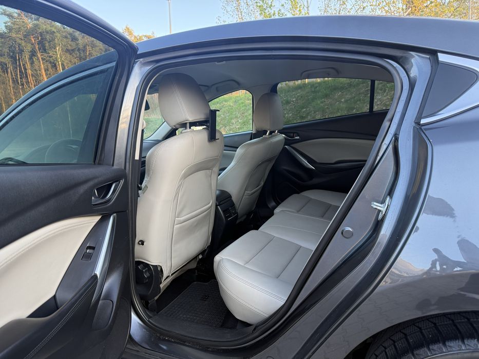 Sprzedam Mazda 6 2.5 benzyna Automat