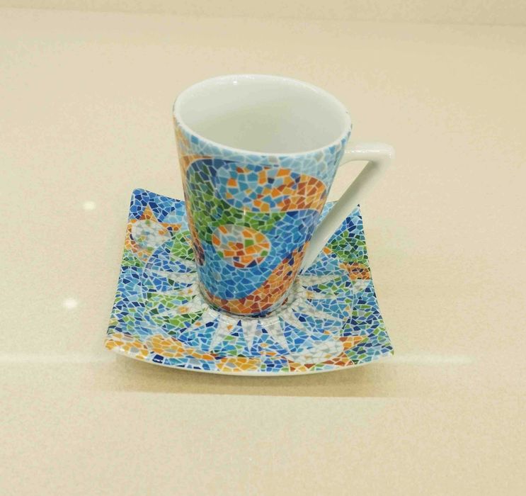 Chávenas e pires de café GAUDI