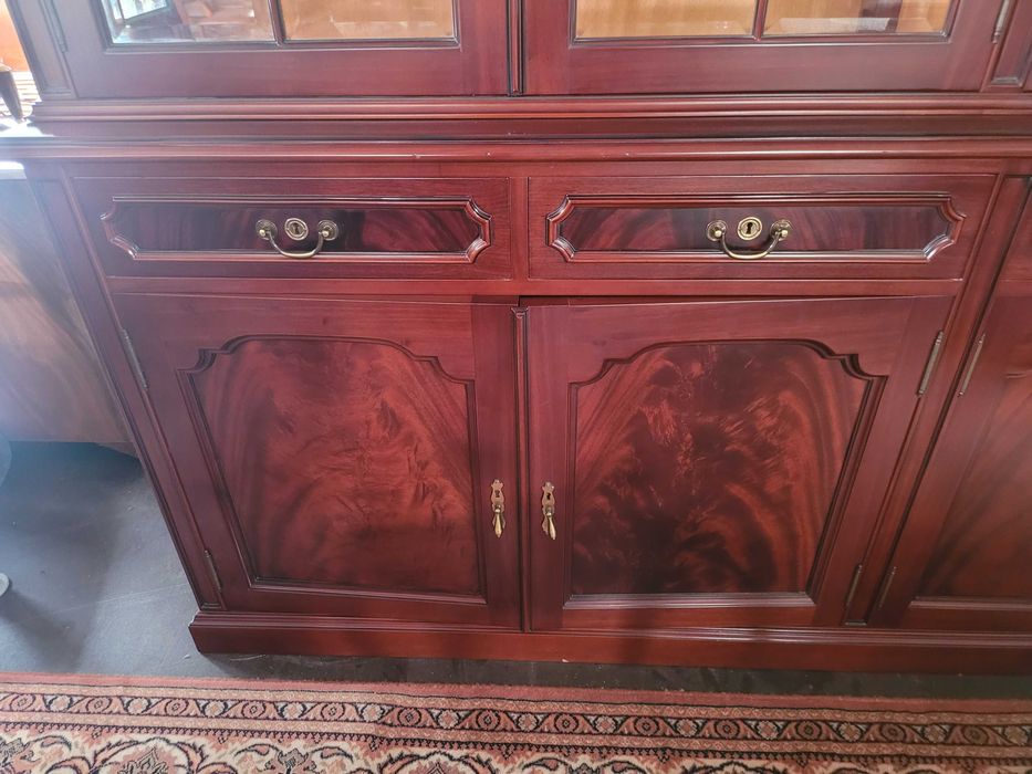 Móvel de sala ou escritório - Muito bom estado geral