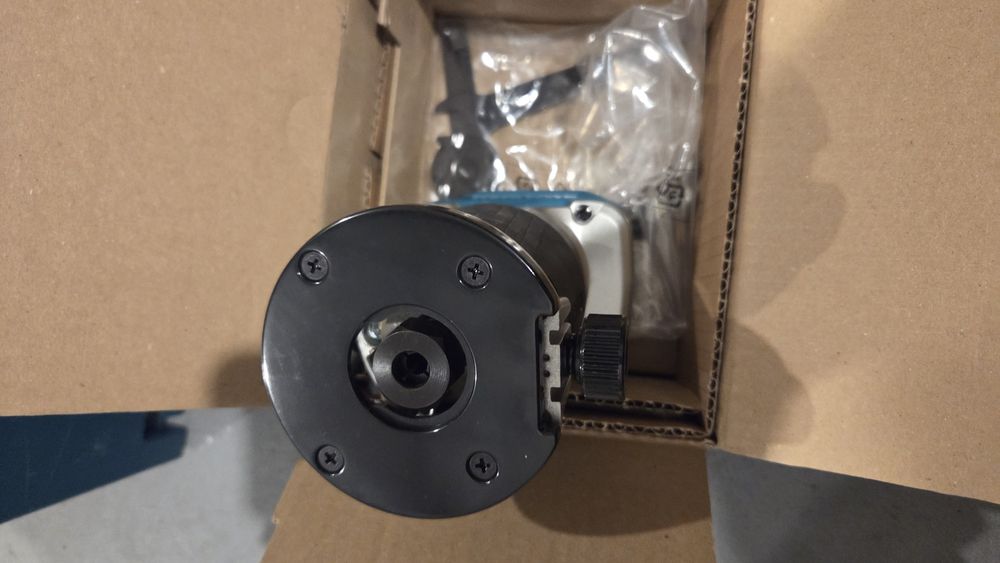 Frezarka makita drt50xj2