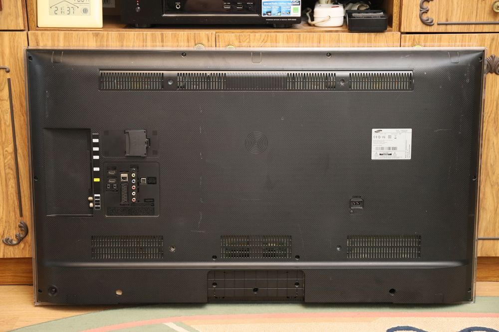 Samsung  UE48H6470SS    48  дюймов