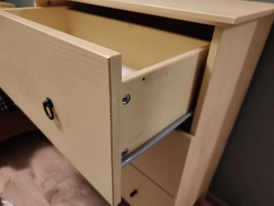 Komoda drewniana IKEA Tarva żółta